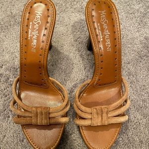 Yves Saint Laurent Sandals